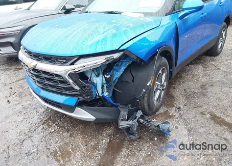 2025 Chevrolet Blazer 2Lt z USA, uszkodzony, nr VIN 3GNKBCR45SS145435